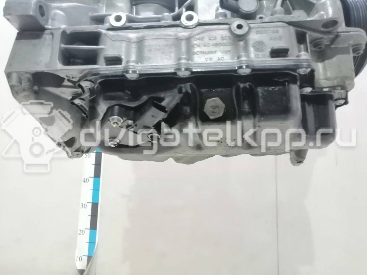 Фото Контрактный (б/у) двигатель CZCA для Skoda / Volkswagen / Seat 125 л.с 16V 1.4 л бензин 04E100034J {forloop.counter}}