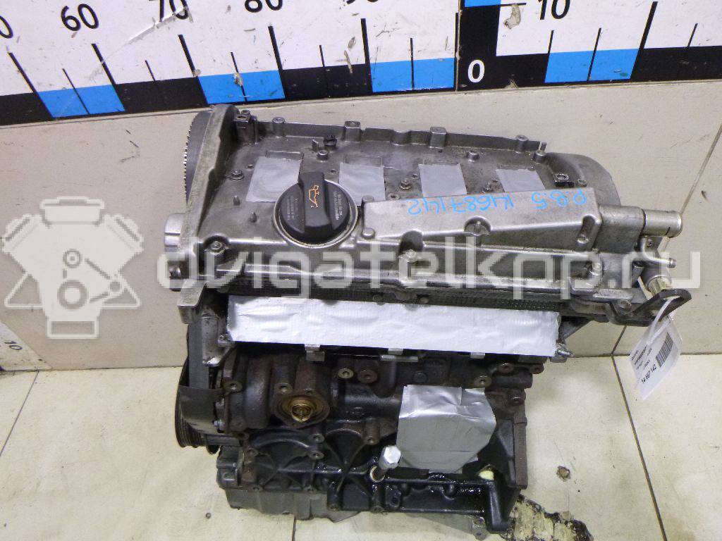 Фото Контрактный (б/у) двигатель AWT для Audi A4 / A6 150 л.с 20V 1.8 л бензин 06B100098JX {forloop.counter}}