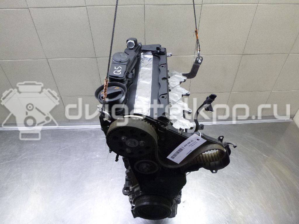 Фото Контрактный (б/у) двигатель CAGB для Audi Q5 / A5 / A6 136 л.с 16V 2.0 л Дизельное топливо 03L100036C {forloop.counter}}