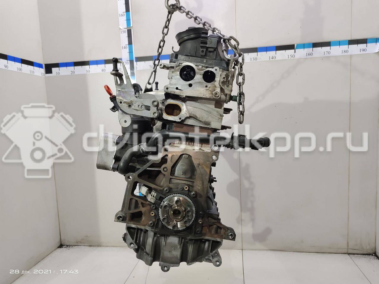 Фото Контрактный (б/у) двигатель CFGC для Volkswagen Scirocco / Tiguan / Cc / Sharan / Passat 177 л.с 16V 2.0 л Дизельное топливо 03L100090J {forloop.counter}}