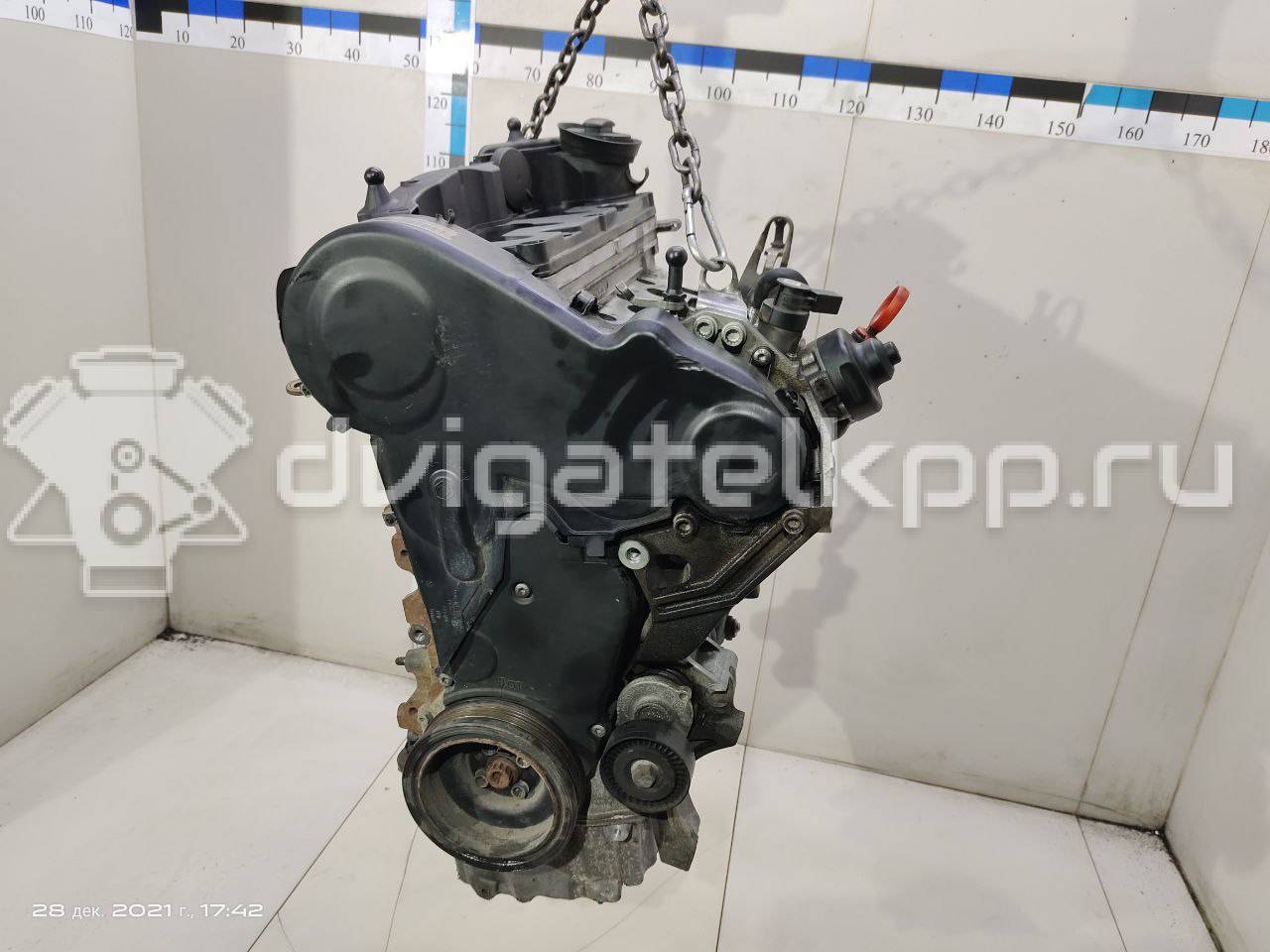 Фото Контрактный (б/у) двигатель CFGC для Volkswagen Scirocco / Tiguan / Cc / Sharan / Passat 177 л.с 16V 2.0 л Дизельное топливо 03L100090J {forloop.counter}}