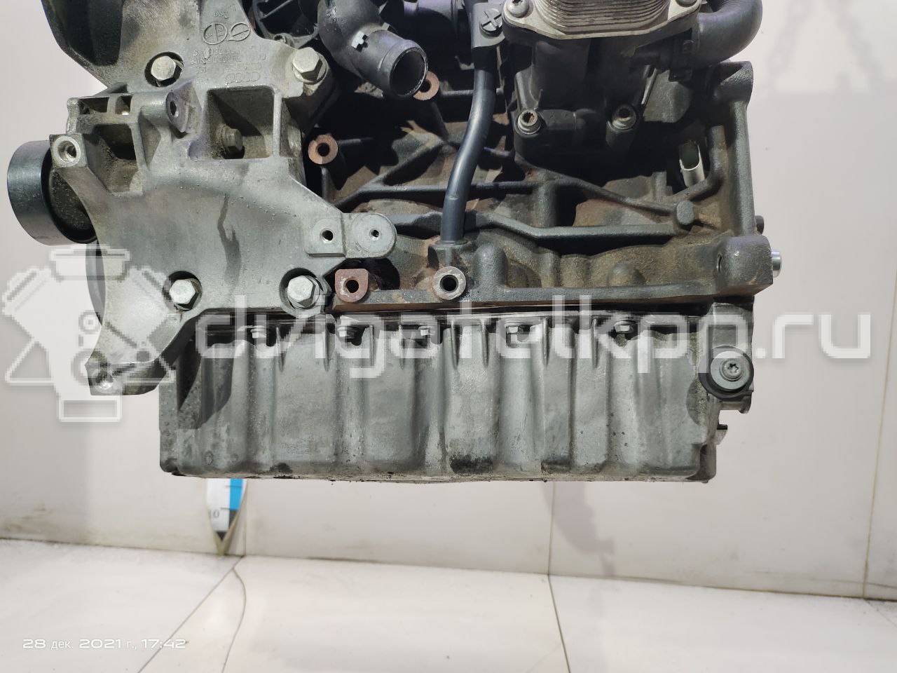 Фото Контрактный (б/у) двигатель CFFB для Volkswagen Tiguan / Cc / Sharan / Eos 1F7, 1F8 / Golf 140 л.с 16V 2.0 л Дизельное топливо 03L100090J {forloop.counter}}