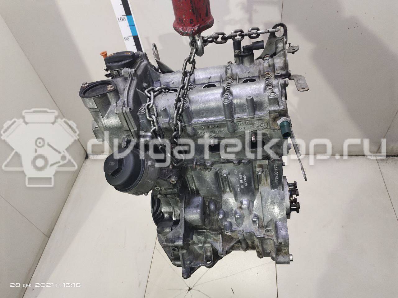 Фото Контрактный (б/у) двигатель CGPB для Volkswagen Polo 60 л.с 12V 1.2 л бензин 03E100033T {forloop.counter}}