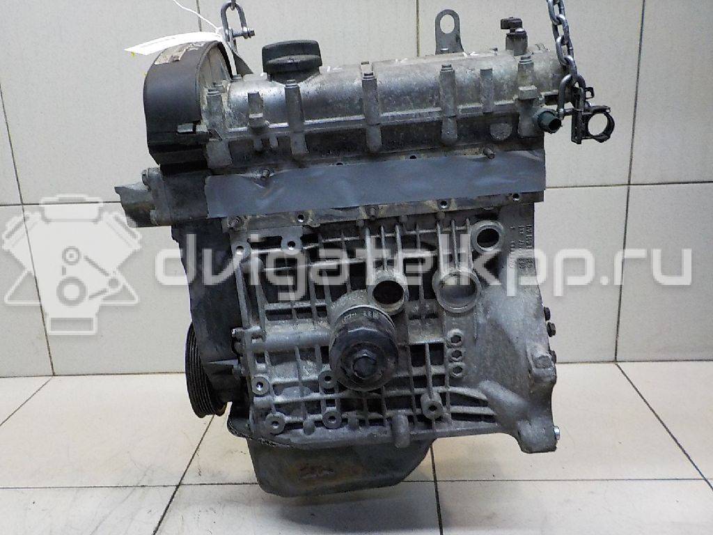 Фото Контрактный (б/у) двигатель CGGA для Volkswagen Golf 80 л.с 16V 1.4 л бензин 036100038J {forloop.counter}}