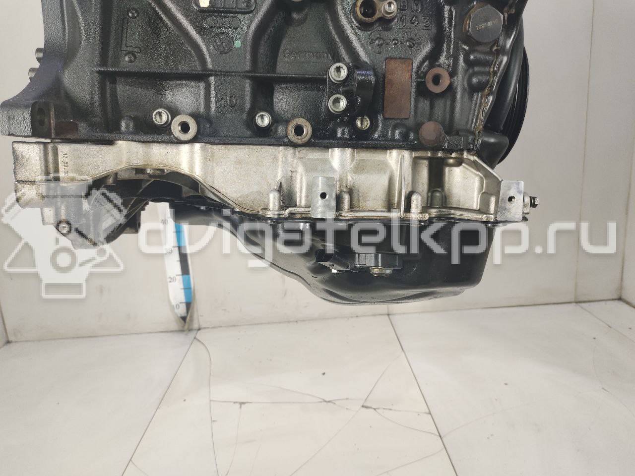 Фото Контрактный (б/у) двигатель CDNB для Audi A5 / A6 180 л.с 16V 2.0 л бензин 06H100033D {forloop.counter}}