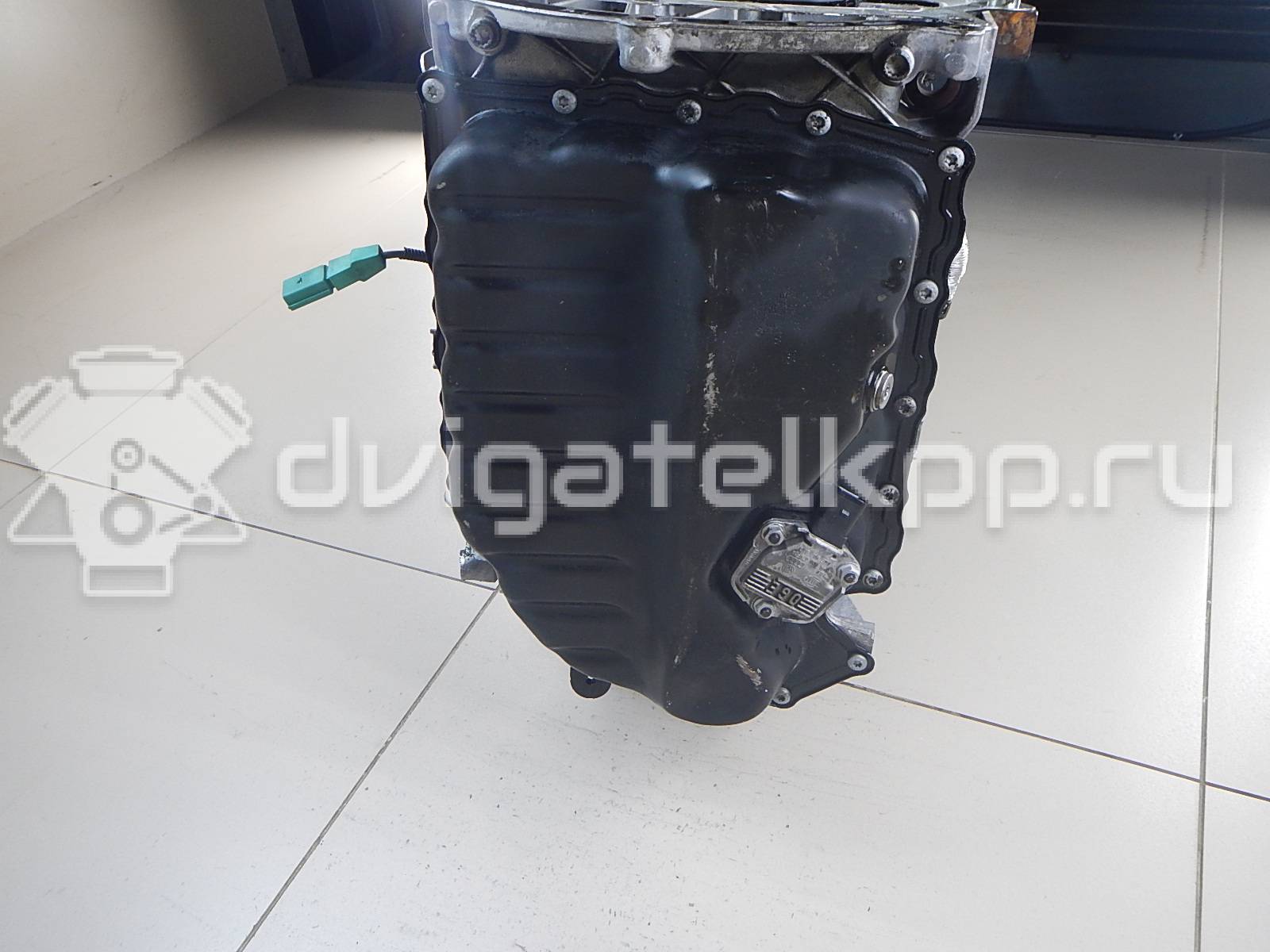 Фото Контрактный (б/у) двигатель CAWA для Volkswagen Jetta 170 л.с 16V 2.0 л бензин 06J100033S {forloop.counter}}