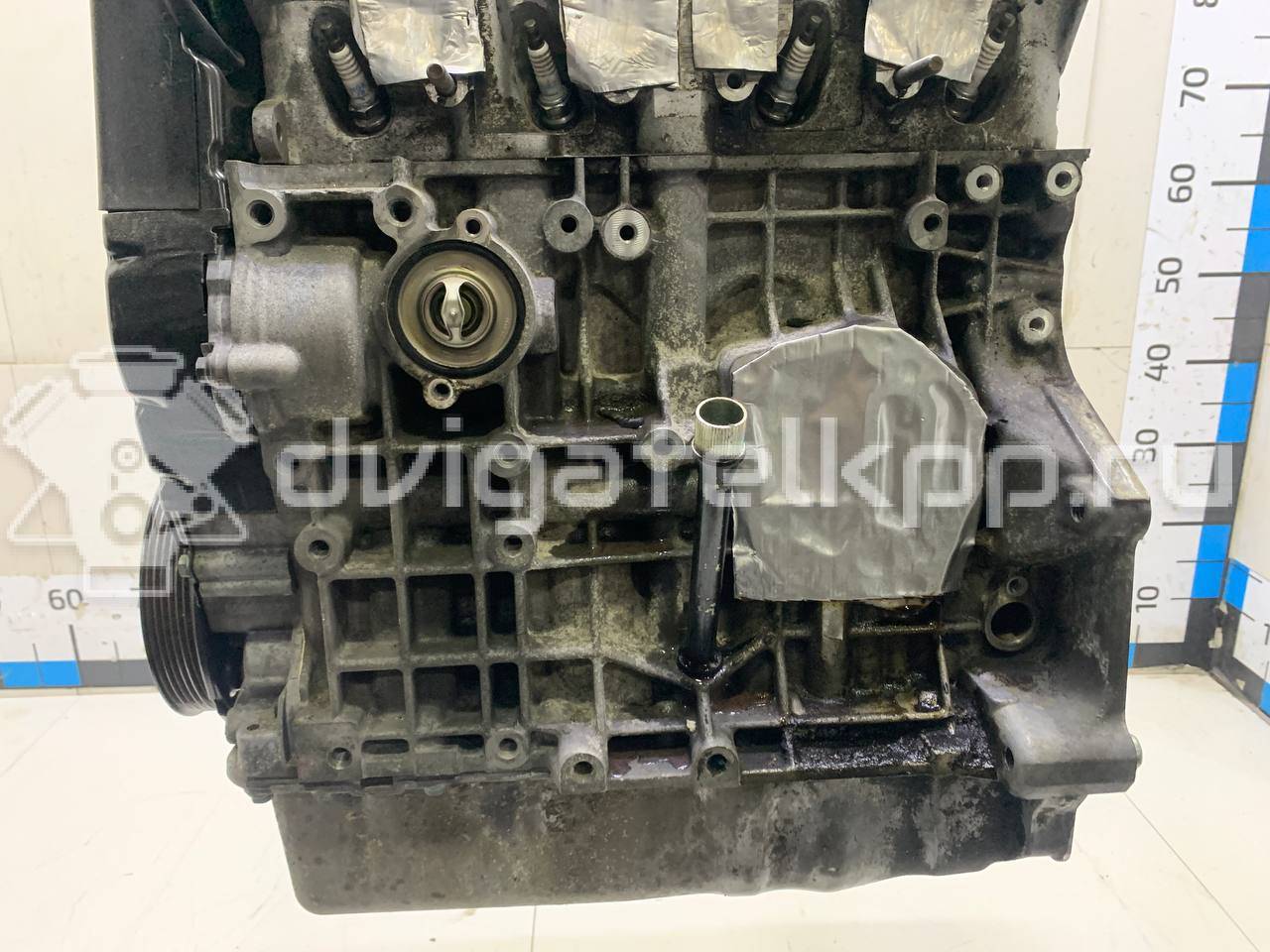 Фото Контрактный (б/у) двигатель AKL для Volkswagen / Seat 100-103 л.с 8V 1.6 л бензин 06A100098X {forloop.counter}}