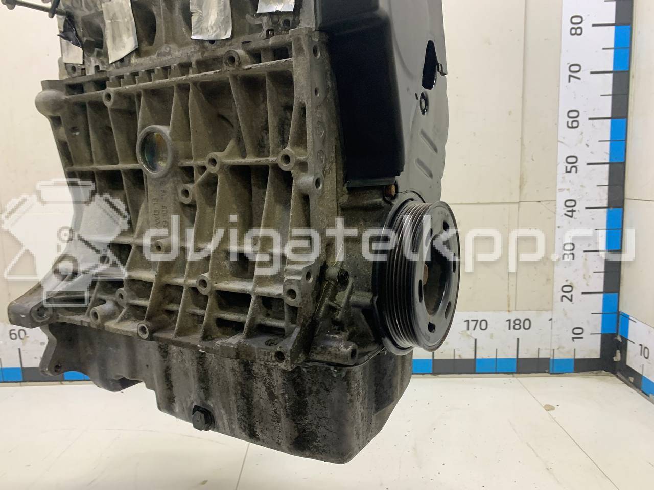 Фото Контрактный (б/у) двигатель AKL для Volkswagen / Seat 100-103 л.с 8V 1.6 л бензин 06A100098X {forloop.counter}}