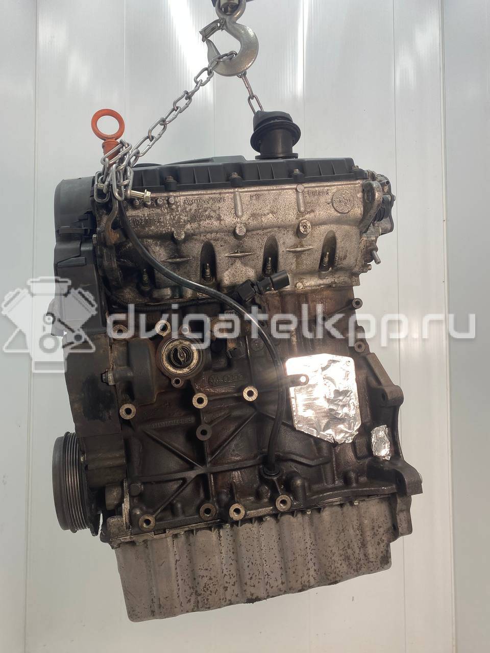 Фото Контрактный (б/у) двигатель AMX для Volkswagen Passat 193 л.с 30V 2.8 л бензин 038100042K {forloop.counter}}