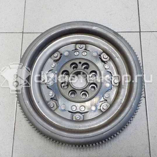 Фото Маховик для двигателя CCZA для Volkswagen / Audi 200 л.с 16V 2.0 л бензин 06J105266AE