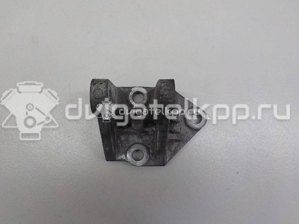 Фото Кронштейн генератора  FS0118371A для mazda 323 (BJ) {forloop.counter}}