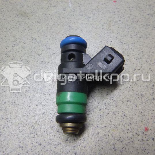 Фото Форсунка инжекторная электрическая  8200132254 для nissan Almera (G15)