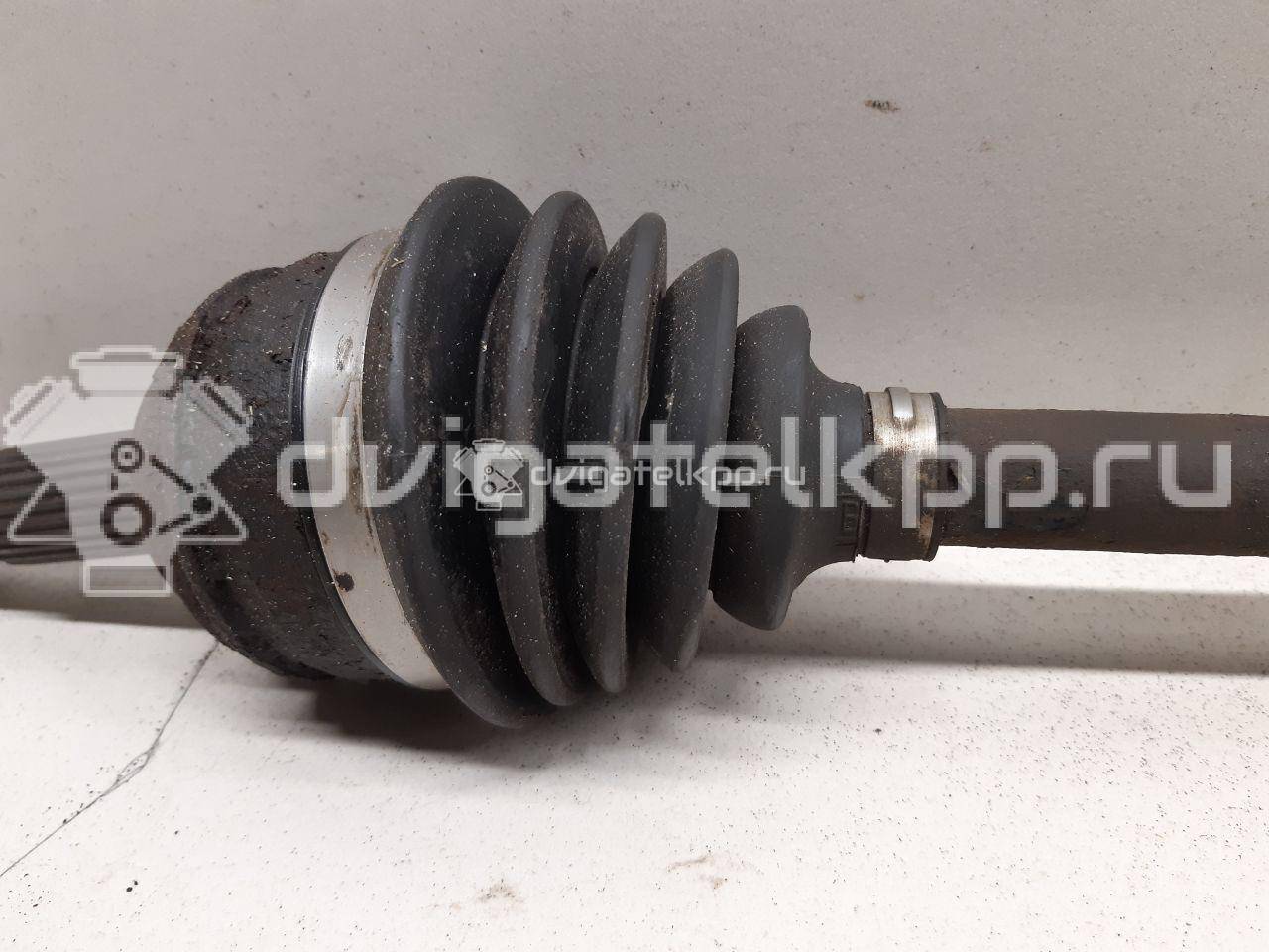 Фото Полуось передняя левая  3910195F0A для Nissan Sunny / Almera {forloop.counter}}