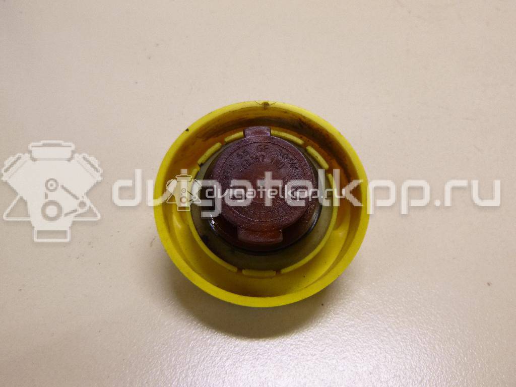 Фото Крышка маслозаливной горловины  8200800258 для nissan Juke (F15) {forloop.counter}}