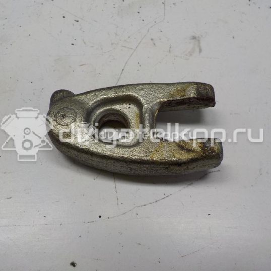 Фото Кронштейн форсунки  8200433867 для renault Megane II