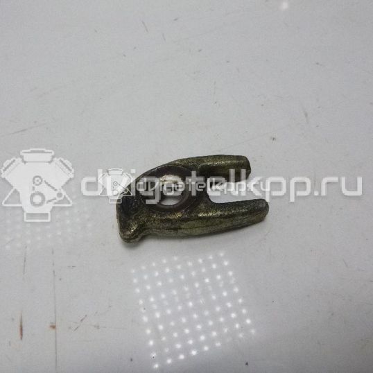 Фото Кронштейн форсунки  8200433867 для renault Clio IV