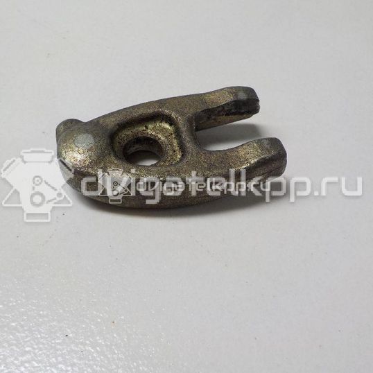 Фото Кронштейн форсунки  8200433867 для renault Megane II