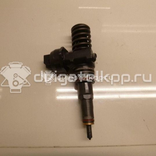 Фото Форсунка дизельная электрическая  038130073AJ для skoda Fabia