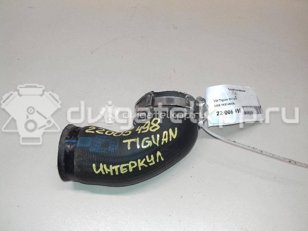 Фото Патрубок интеркулера  1K0145838L для Volkswagen Scirocco / Tiguan / Touran / Cc / Sharan {forloop.counter}}