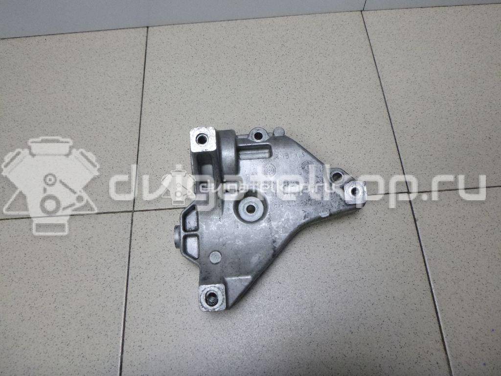 Фото Кронштейн генератора  03C903143B для Volkswagen Tiguan / Jetta {forloop.counter}}