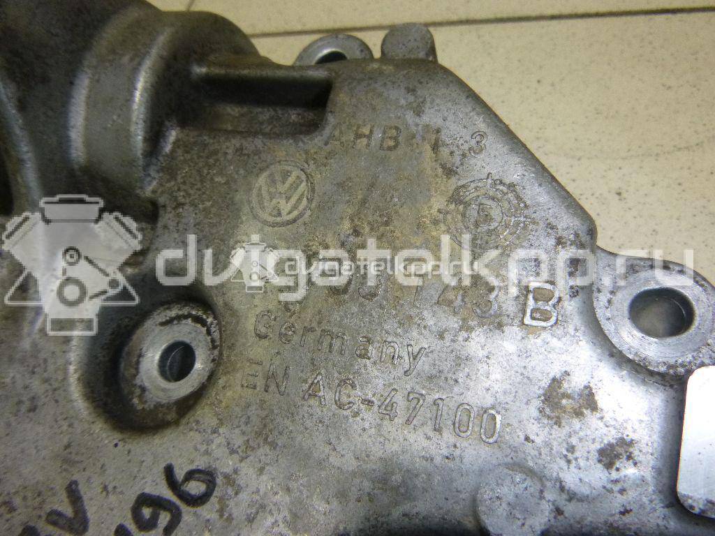 Фото Кронштейн генератора  03C903143B для Volkswagen Tiguan / Jetta {forloop.counter}}