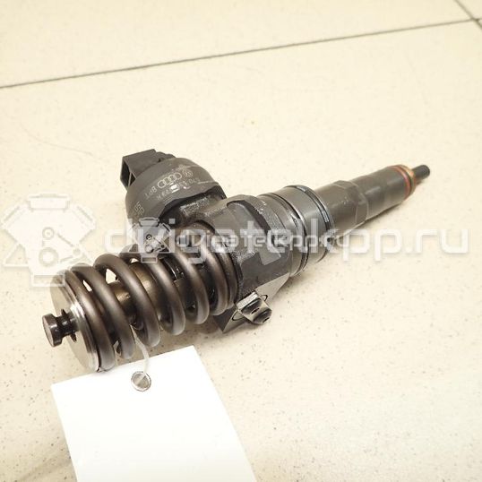 Фото Форсунка дизельная электрическая  070130073R для Volkswagen Transporter / Multivan