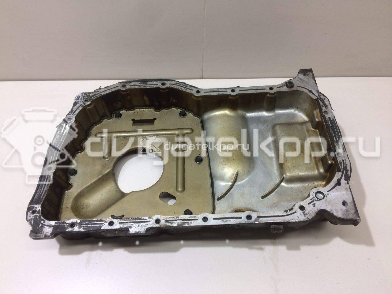 Фото Поддон масляный двигателя для двигателя FE (16V) для Kia Sportage / Clarus / Retona Ce 118-148 л.с 16V 2.0 л бензин 2152138054 {forloop.counter}}