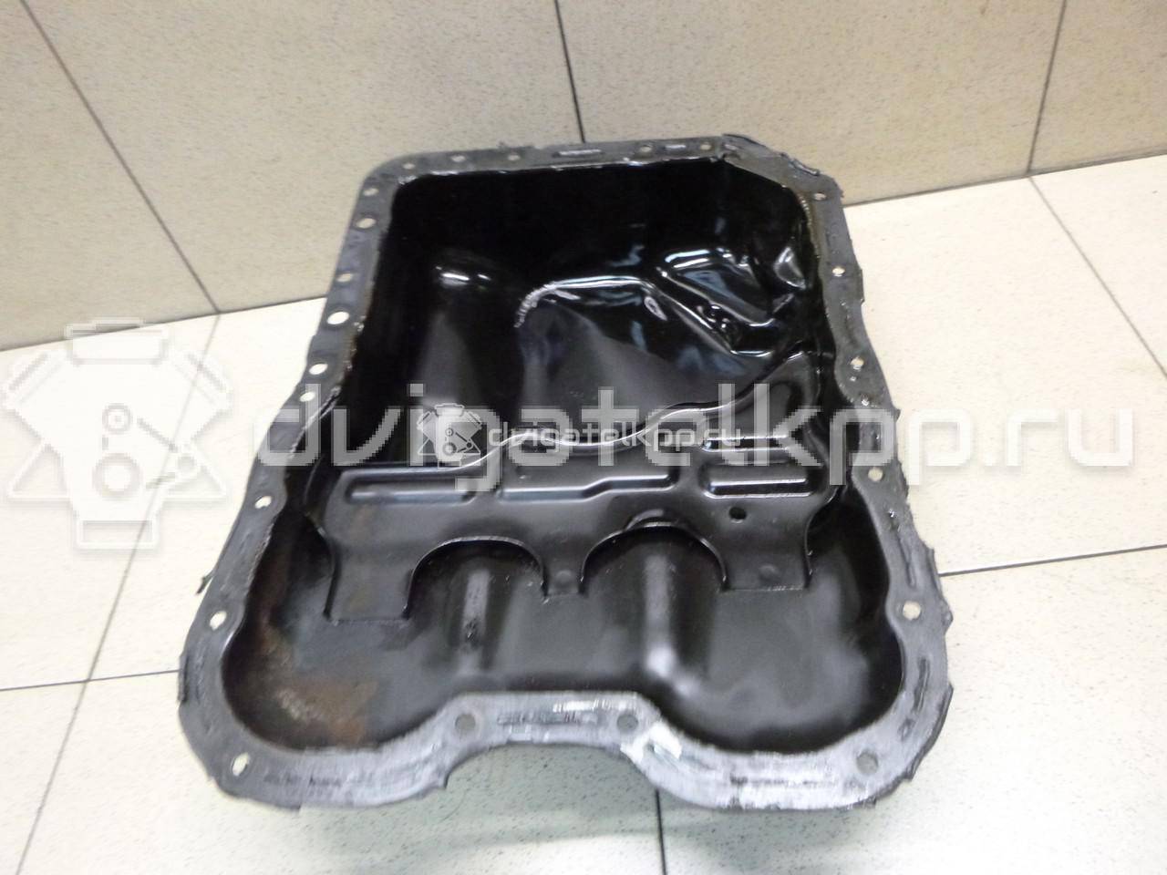 Фото Поддон масляный двигателя для двигателя FE (16V) для Kia Sportage / Clarus / Retona Ce 118-148 л.с 16V 2.0 л бензин 2151025001 {forloop.counter}}