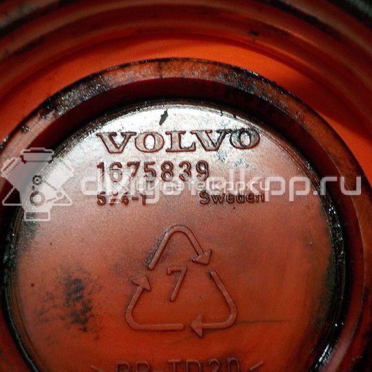 Фото Крышка маслозаливной горловины  1675839 для Volvo 740