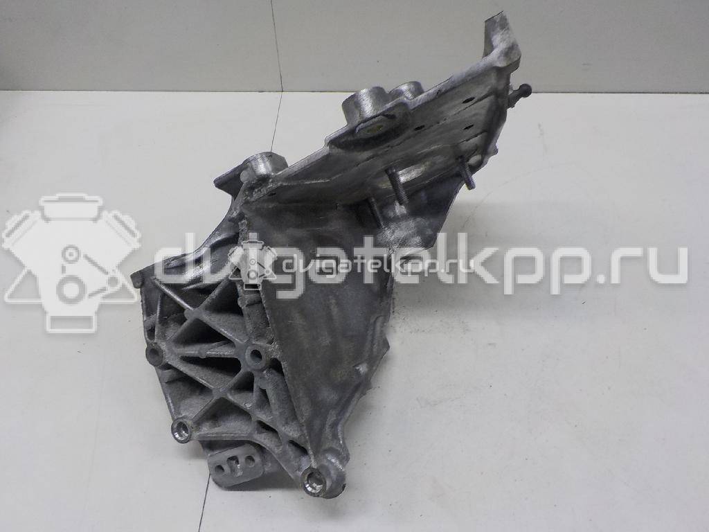 Фото Кронштейн ТНВД для двигателя Z 19 DTH для Holden / Opel / Vauxhall 150 л.с 16V 1.9 л Дизельное топливо {forloop.counter}}