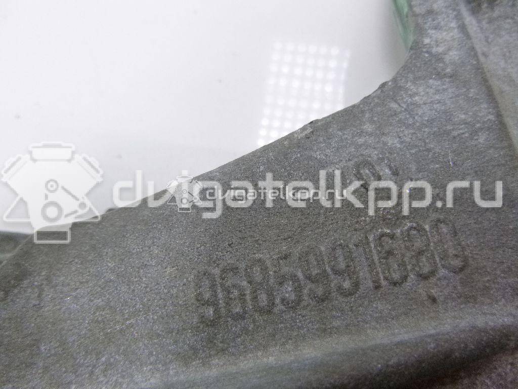 Фото Кронштейн генератора для двигателя 9HV (DV6TED4) для Peugeot 308 / 207 / 307 / Partner 90 л.с 16V 1.6 л Дизельное топливо 5706N6 {forloop.counter}}