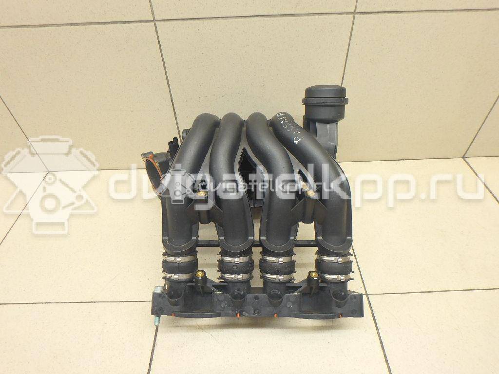 Фото Коллектор впускной для двигателя ALZ для Volkswagen Passat 102 л.с 8V 1.6 л бензин 06B133205C {forloop.counter}}