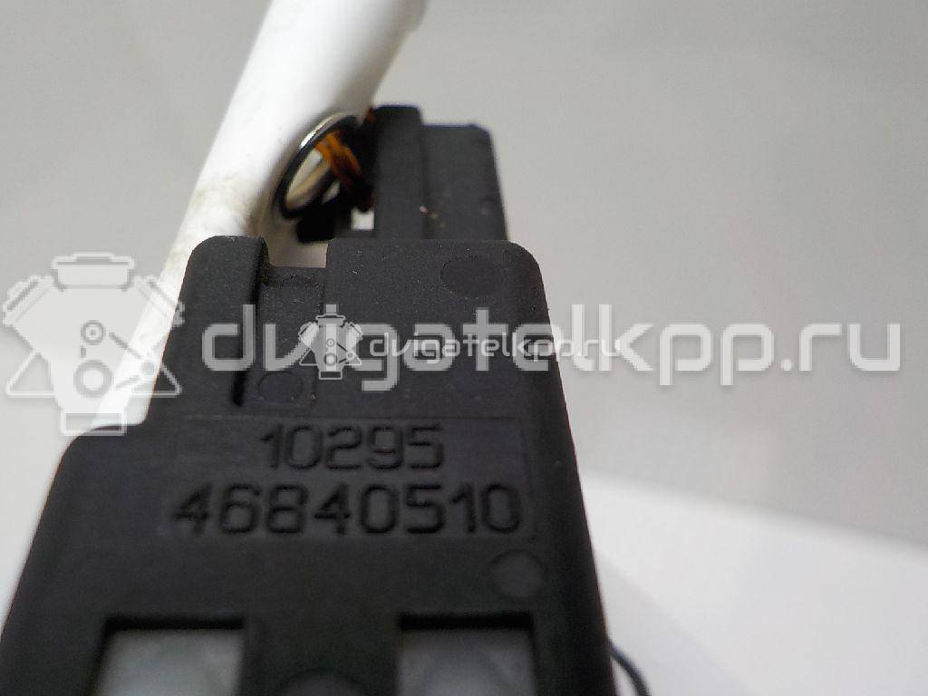 Фото Датчик включения стопсигнала  46840510 для Fiat Stilo 192 / Idea 350 / Linea 323 / Multipla 186 / Bravo {forloop.counter}}