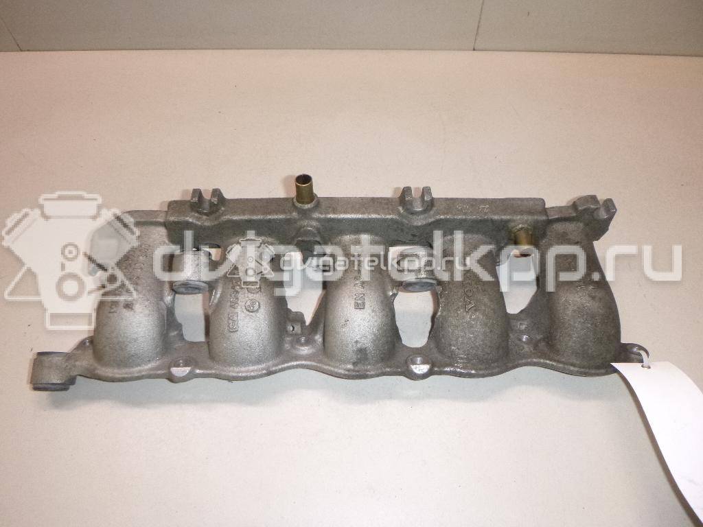 Фото Коллектор впускной для двигателя B 5254 T для Volvo 850 / S70 Ls / Xc70 193 л.с 20V 2.4 л бензин 30650184 {forloop.counter}}