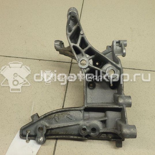 Фото Кронштейн генератора для двигателя 9HL (DV6C) для Citroen Berlingo / C4 / C5 112-114 л.с 8V 1.6 л Дизельное топливо 5706P8