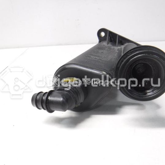 Фото Сапун для двигателя 4D56 (8V) для Ford / Honda / Mitsubishi 69-87 л.с 8V 2.5 л Дизельное топливо 8200140763