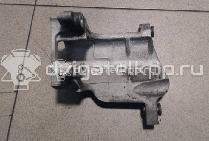 Фото Кронштейн ТНВД для двигателя L3-VDT для Mazda Cx-7 Er / Mpv / 6 / 3 238-277 л.с 16V 2.3 л бензин L3K913428A {forloop.counter}}