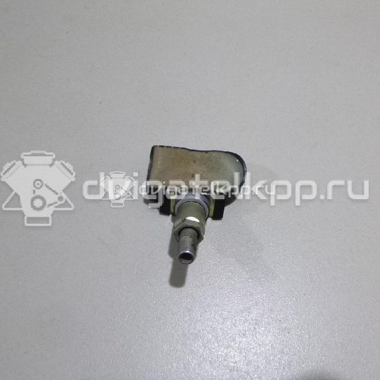 Фото Датчик давления в шине  LR066378 для Land Rover Freelander / Range Rover / Discovery / Defender L316