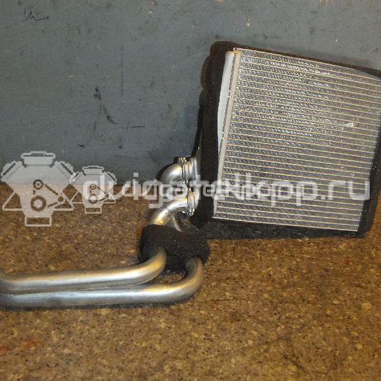 Фото Радиатор отопителя  LR002632 для Land Rover Freelander / Range Rover / Discovery