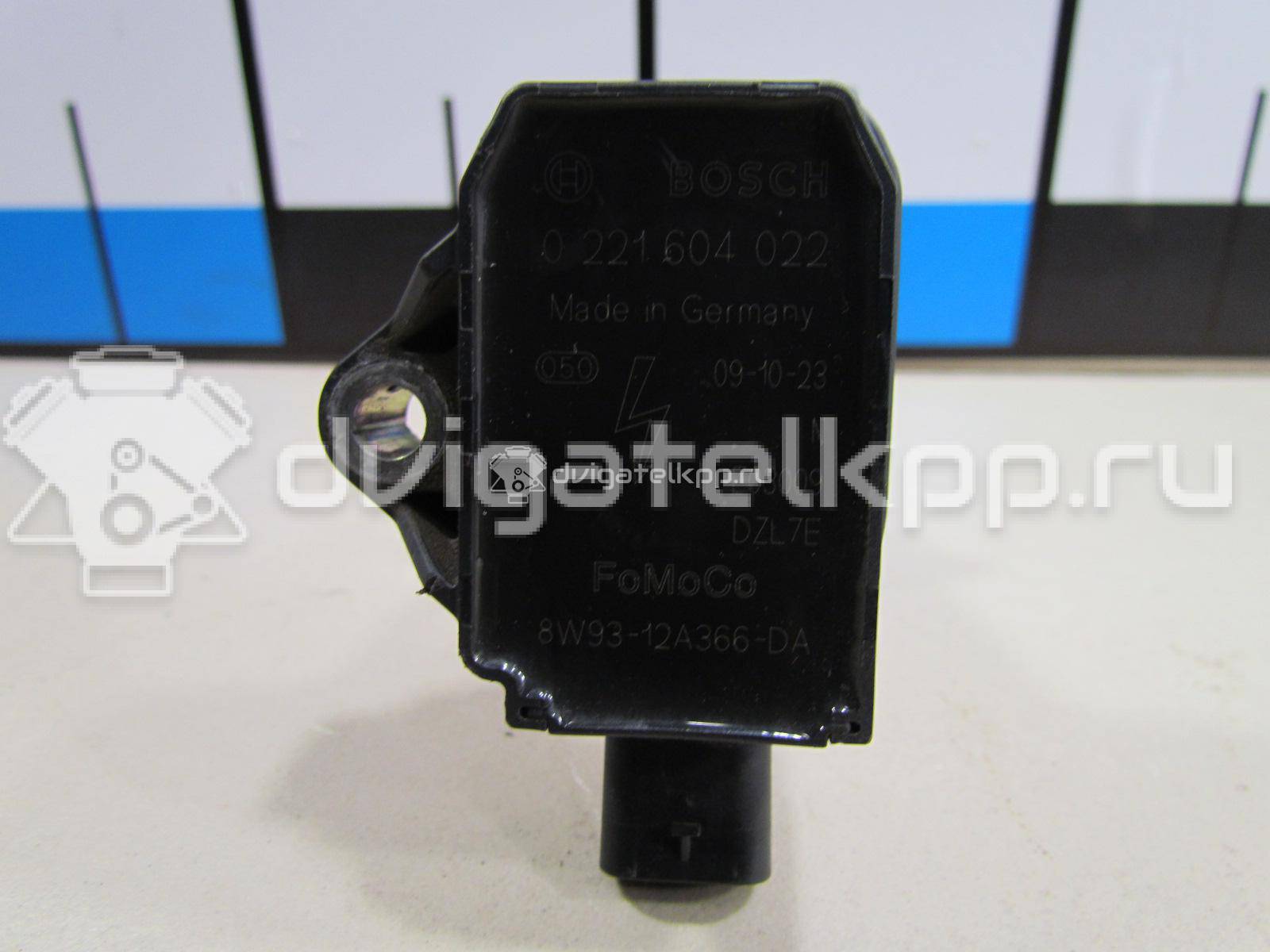 Фото Катушка зажигания  LR010687 для Land Rover Range Rover / Discovery {forloop.counter}}