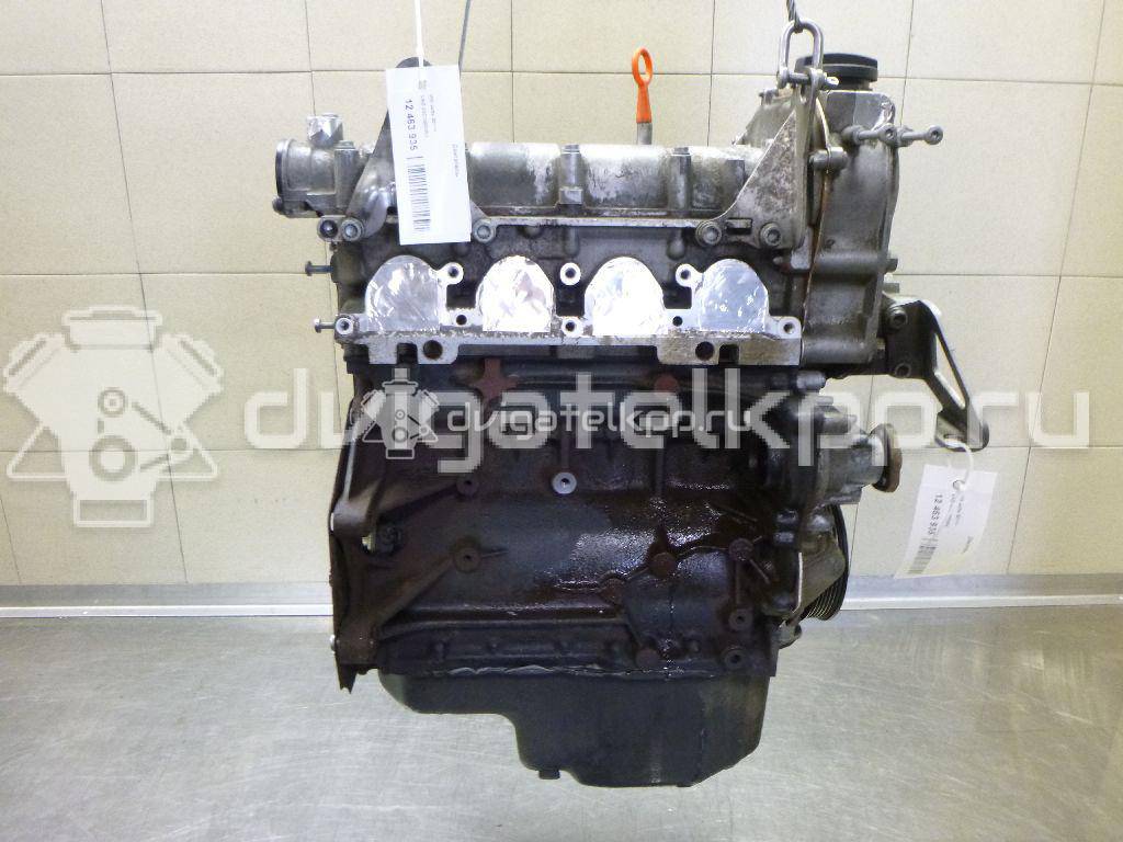 Фото Контрактный (б/у) двигатель CLRA для Volkswagen Jetta 105 л.с 16V 1.6 л бензин 03C100040J {forloop.counter}}