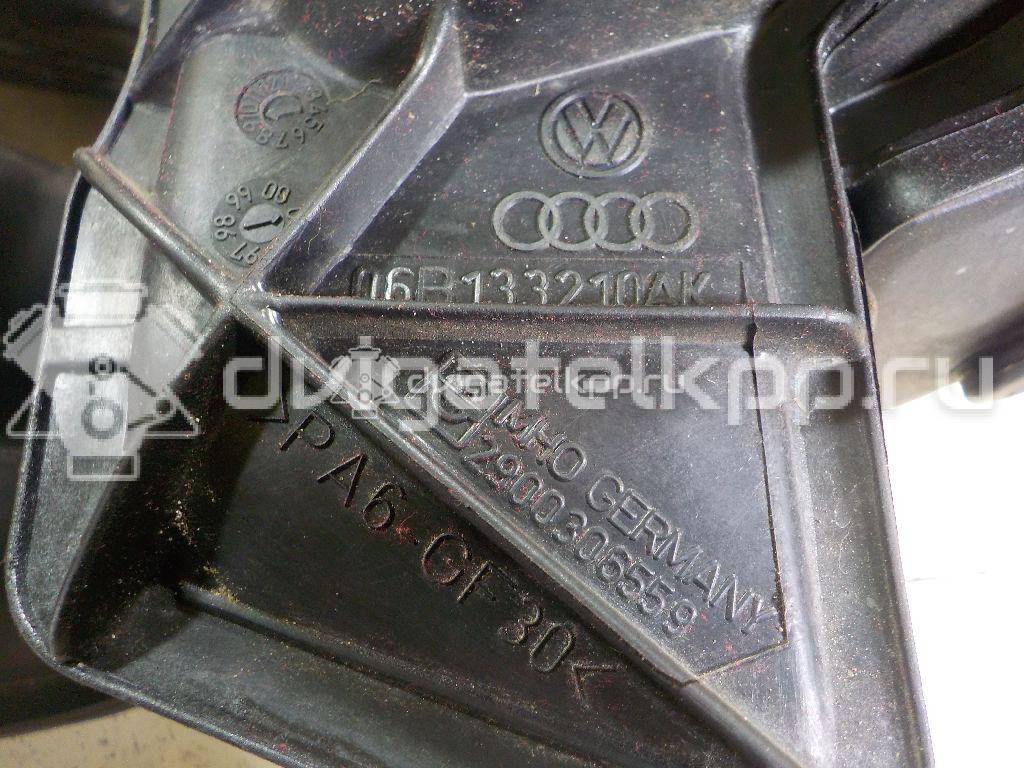 Фото Коллектор впускной для двигателя ALZ для Volkswagen Passat 102 л.с 8V 1.6 л бензин 06B133205C {forloop.counter}}