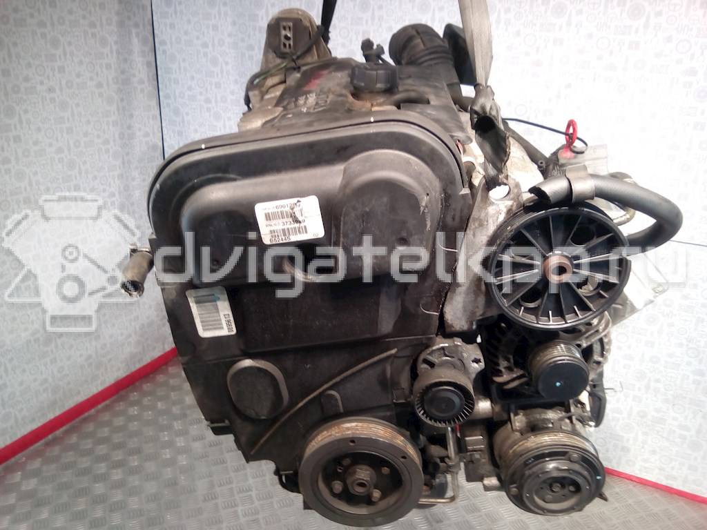 Фото Контрактный (б/у) двигатель B 5244 S2 для Volvo S80 / V70 / S70 Ls / S60 140 л.с 20V 2.4 л бензин B5244S {forloop.counter}}