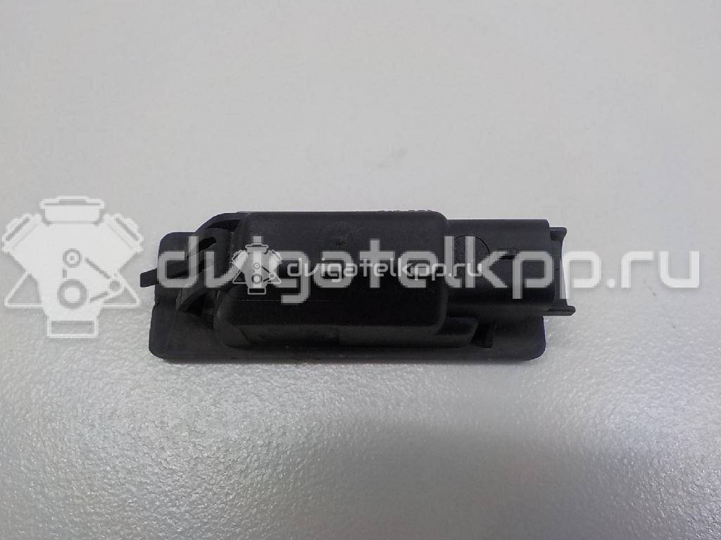 Фото Фонарь подсветки номера  26510AU300 для Nissan Primera / Micra / Note / Nv200 / Np300 {forloop.counter}}