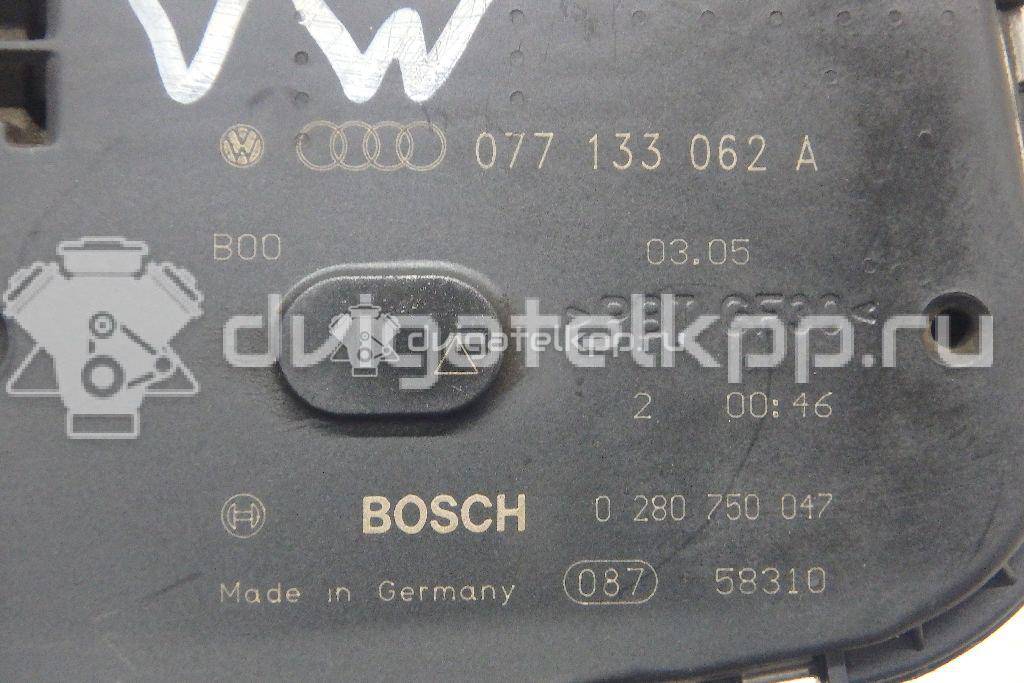 Фото Заслонка дроссельная электрическая для двигателя BFL для Audi A8 280 л.с 40V 3.7 л бензин 077133062A {forloop.counter}}