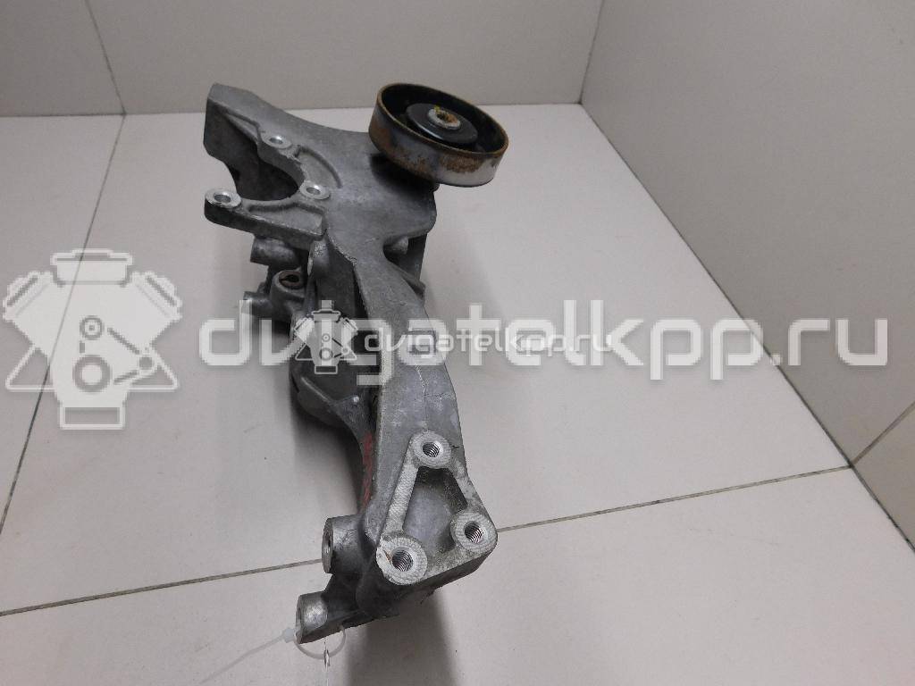 Фото Кронштейн генератора для двигателя BWT для Audi A4 200-203 л.с 16V 2.0 л бензин 06D903143D {forloop.counter}}