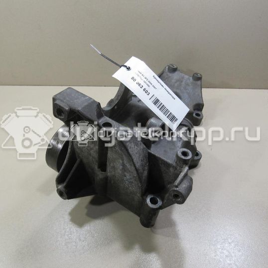 Фото Кронштейн генератора для двигателя BWT для Audi A4 200-203 л.с 16V 2.0 л бензин 06D903143D