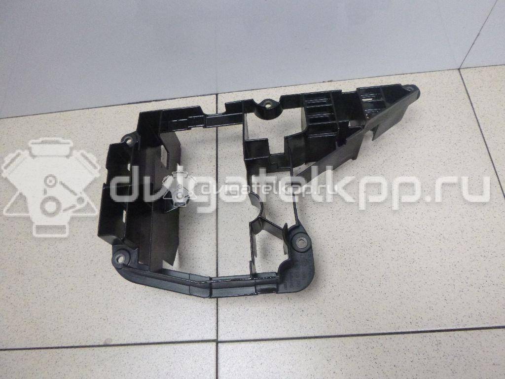 Фото Маслоотражатель для двигателя AUK для Audi A4 / A6 255 л.с 24V 3.1 л бензин 06E103138B {forloop.counter}}