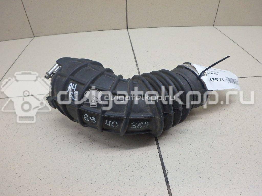 Фото Патрубок воздушного фильтра для двигателя KW для Audi Quattro 85 300-306 л.с 20V 2.1 л Супер-бензин (95) неэтилированный 06H129629E {forloop.counter}}