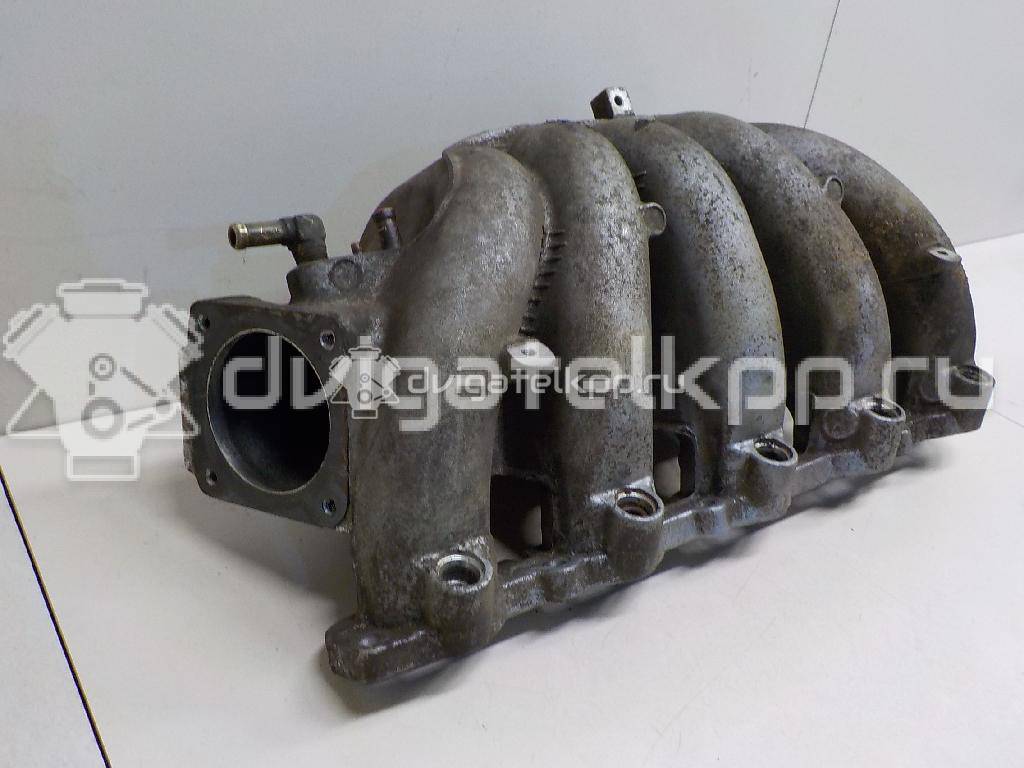 Фото Коллектор впускной для двигателя B 5244 S для Volvo S70 Ls / C70 / V70 / S60 / S80 170 л.с 20V 2.4 л бензин 8699533 {forloop.counter}}